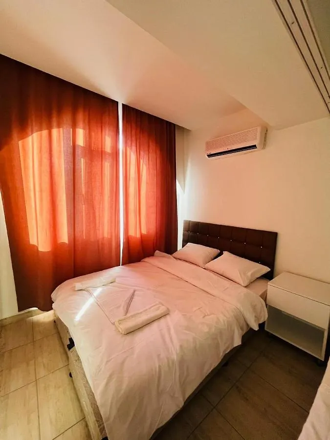 Palvan Apartment Hotel