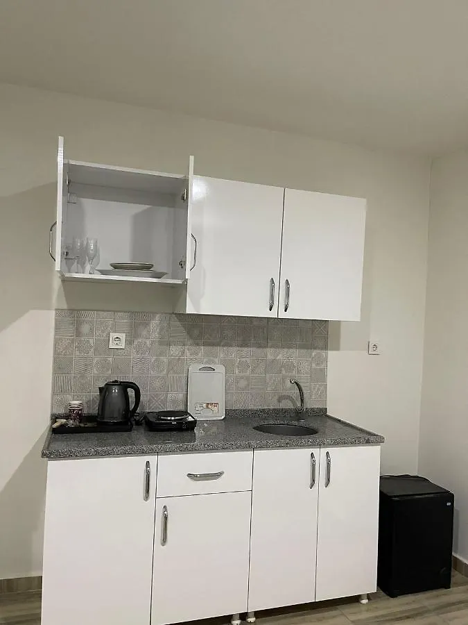 Palvan Apartment Hotel
